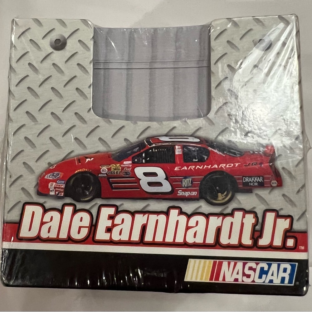 Dale Earnhardt Jr NASCAR #8 note paper cube. New in packaging